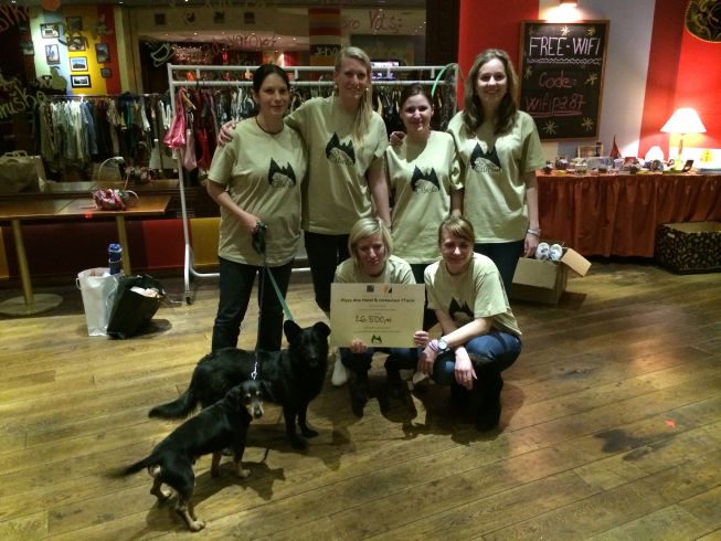 V Praze proběhl charitativní bazárek