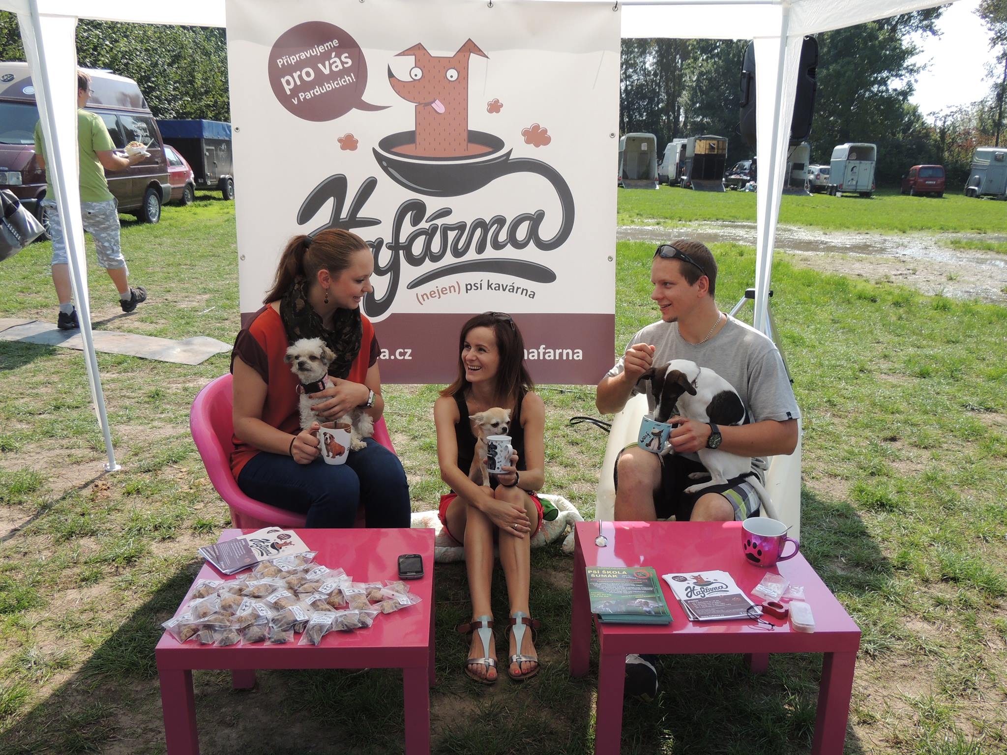 Hafárna - nejen psí kavárna